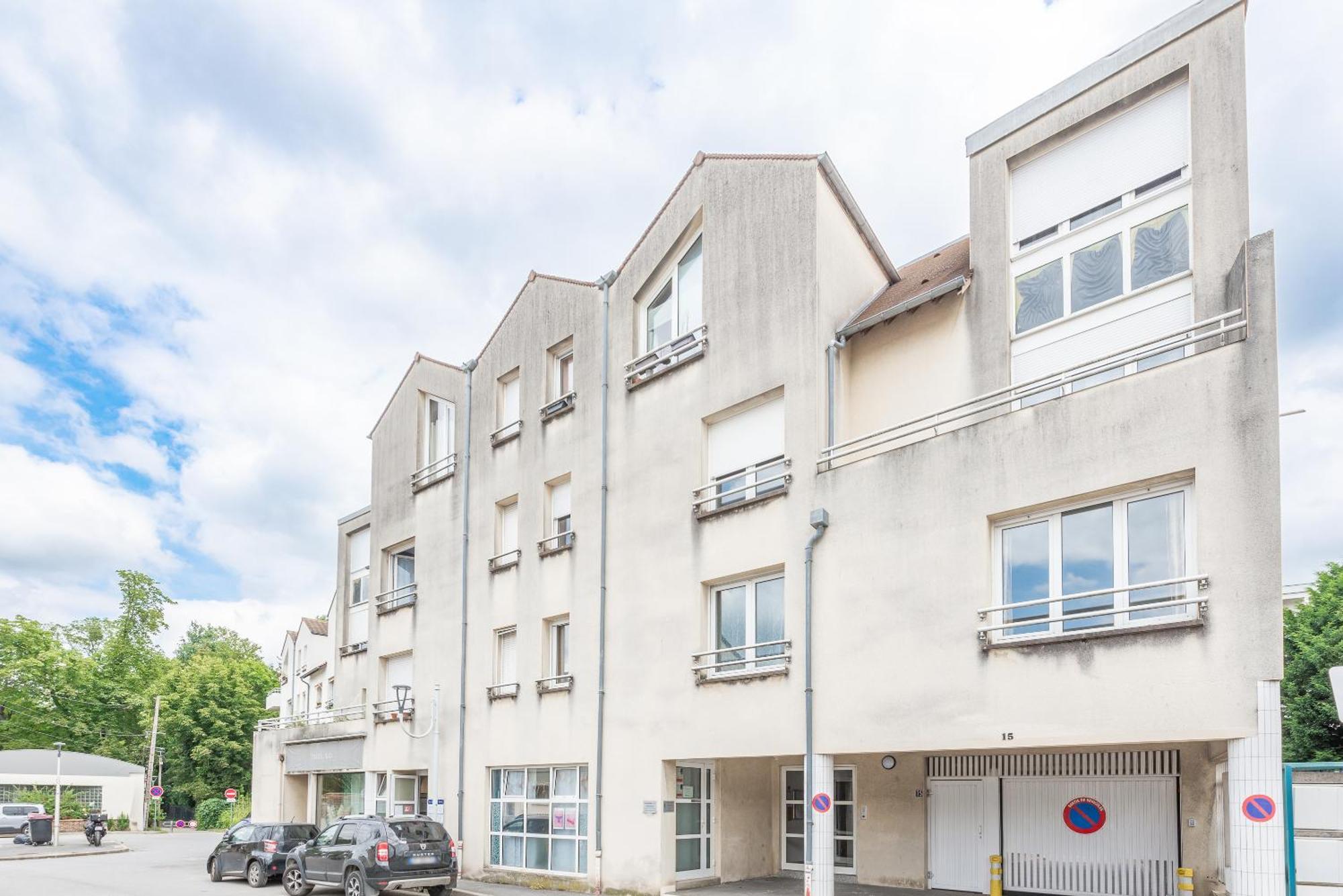 Paris Cocon - Disneyland, Parking, Hypercentre, Train Station Lagny-sur-Marne Екстер'єр фото